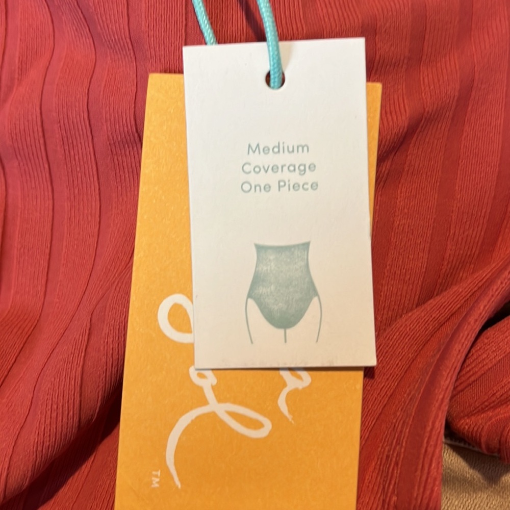 Women’s one piece swimsuit. 2097 - Picture 4 of 7